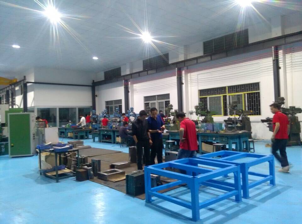 塑膠模具選材，旭錦【圖】